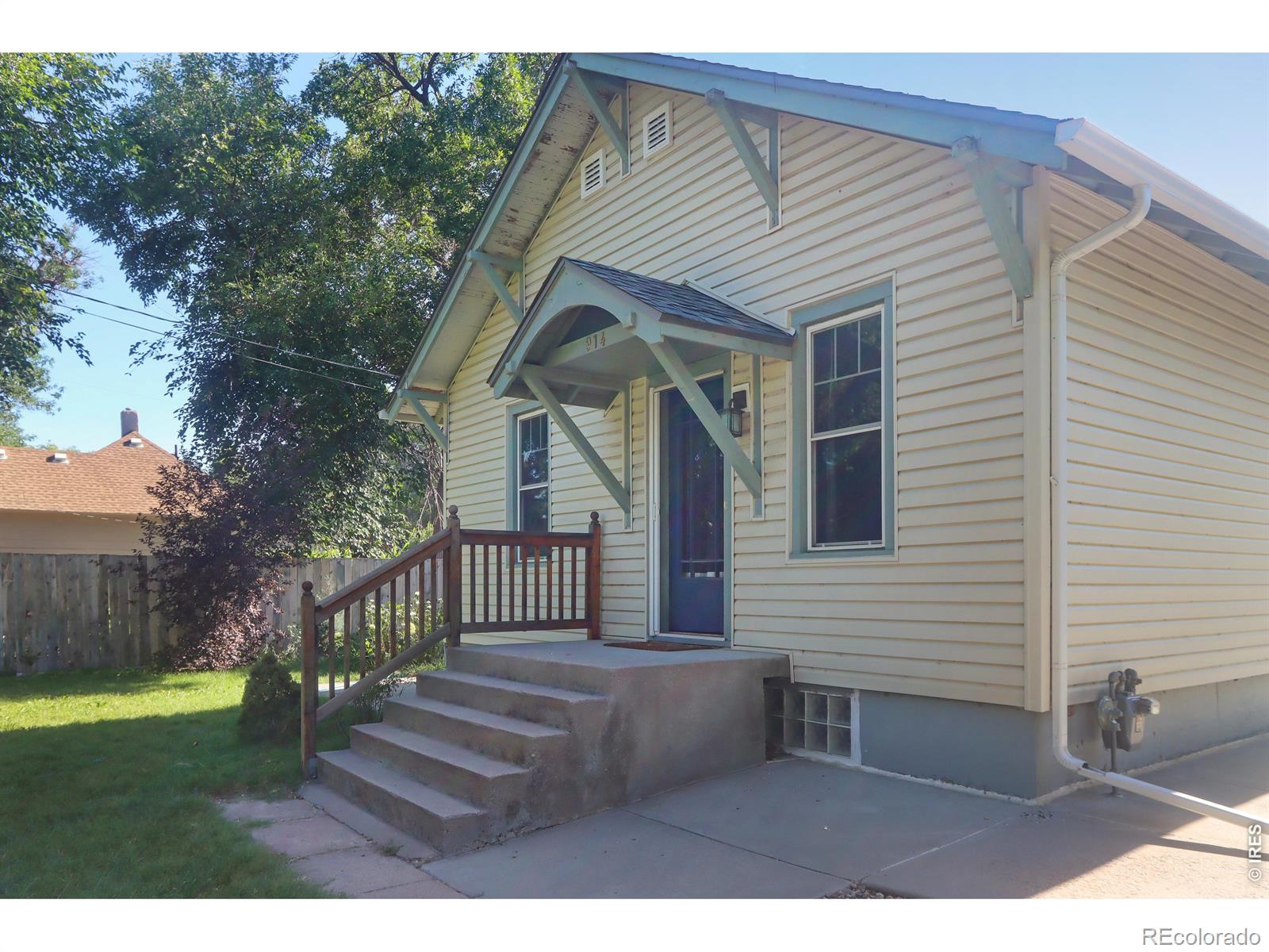 914 N Carson Street — photo