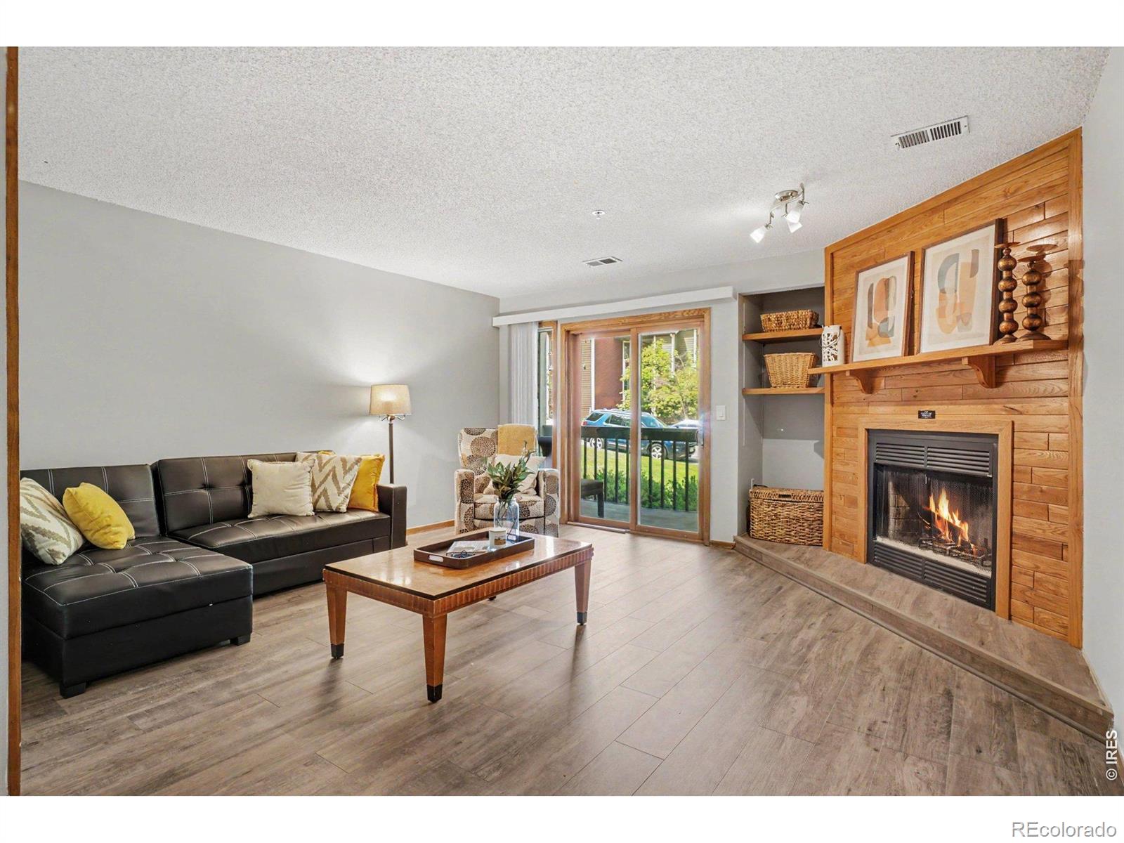 2800 Sundown Lane 106 — photo