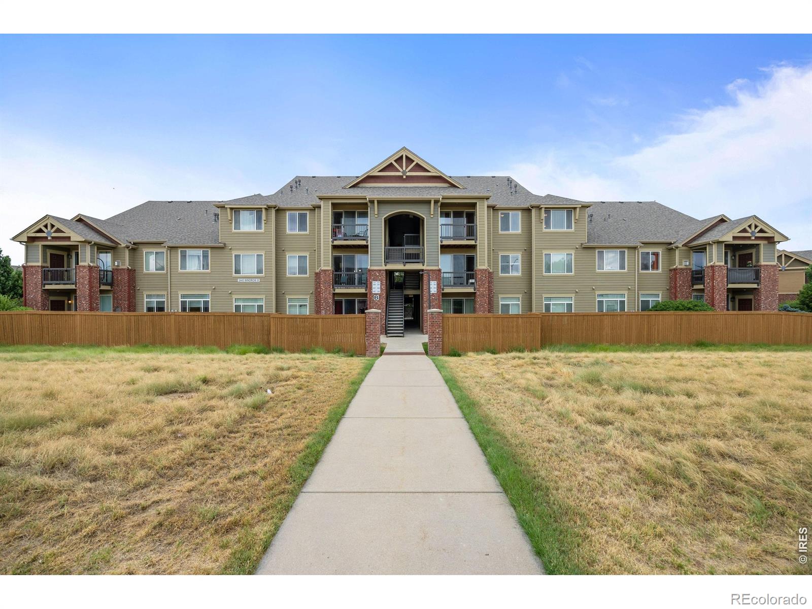 2445 Windrow Drive B303 — photo