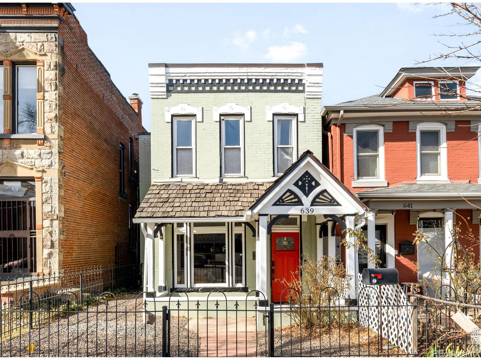 639 Galapago Street — photo