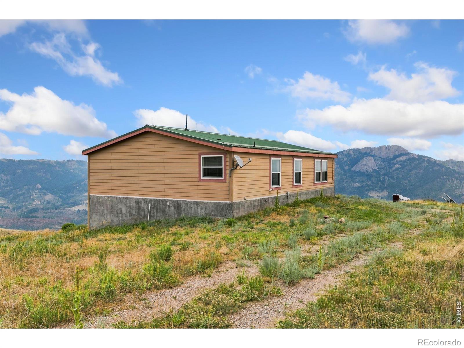 8266 Gray Squirrel Court — photo