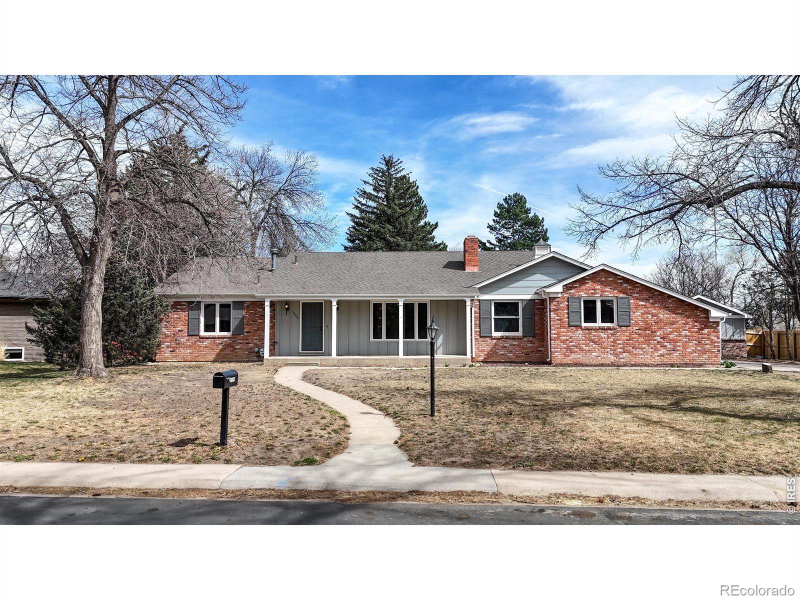 1504 Longs Peak Drive — photo