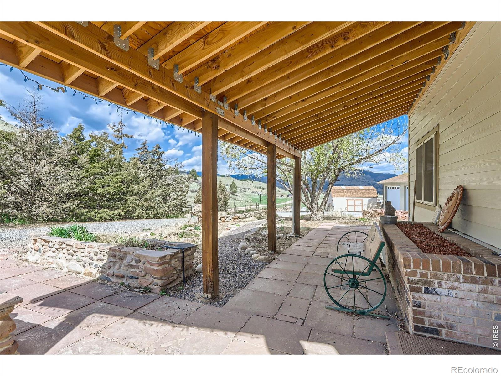 16450 Dakota Ridge Road, Longmont, CO 80503 — photo 3