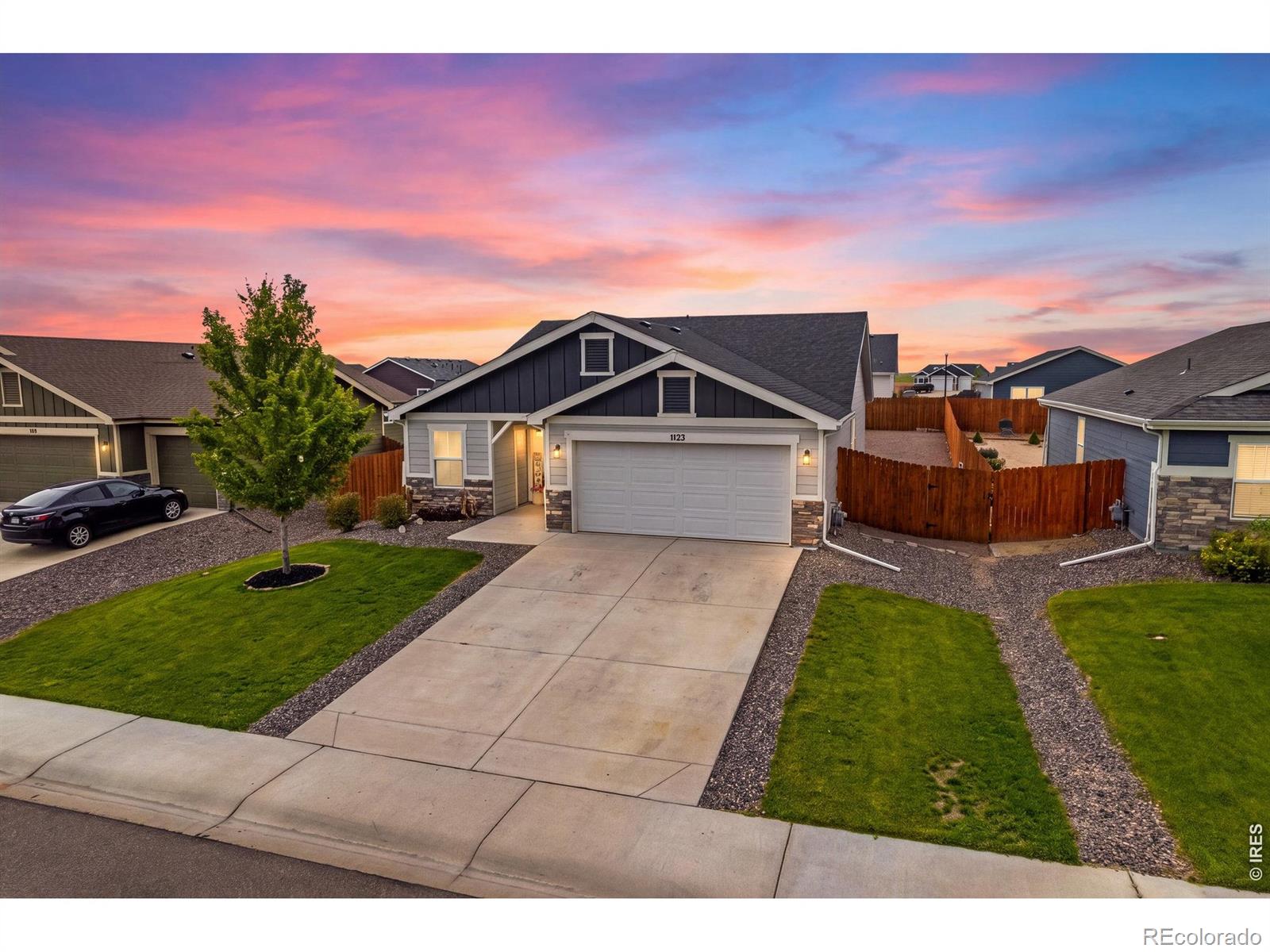 1123 Cottontail Lane — photo