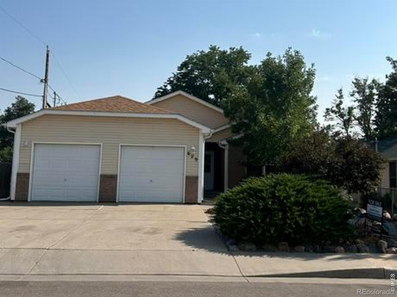 629 Ash Street — photo