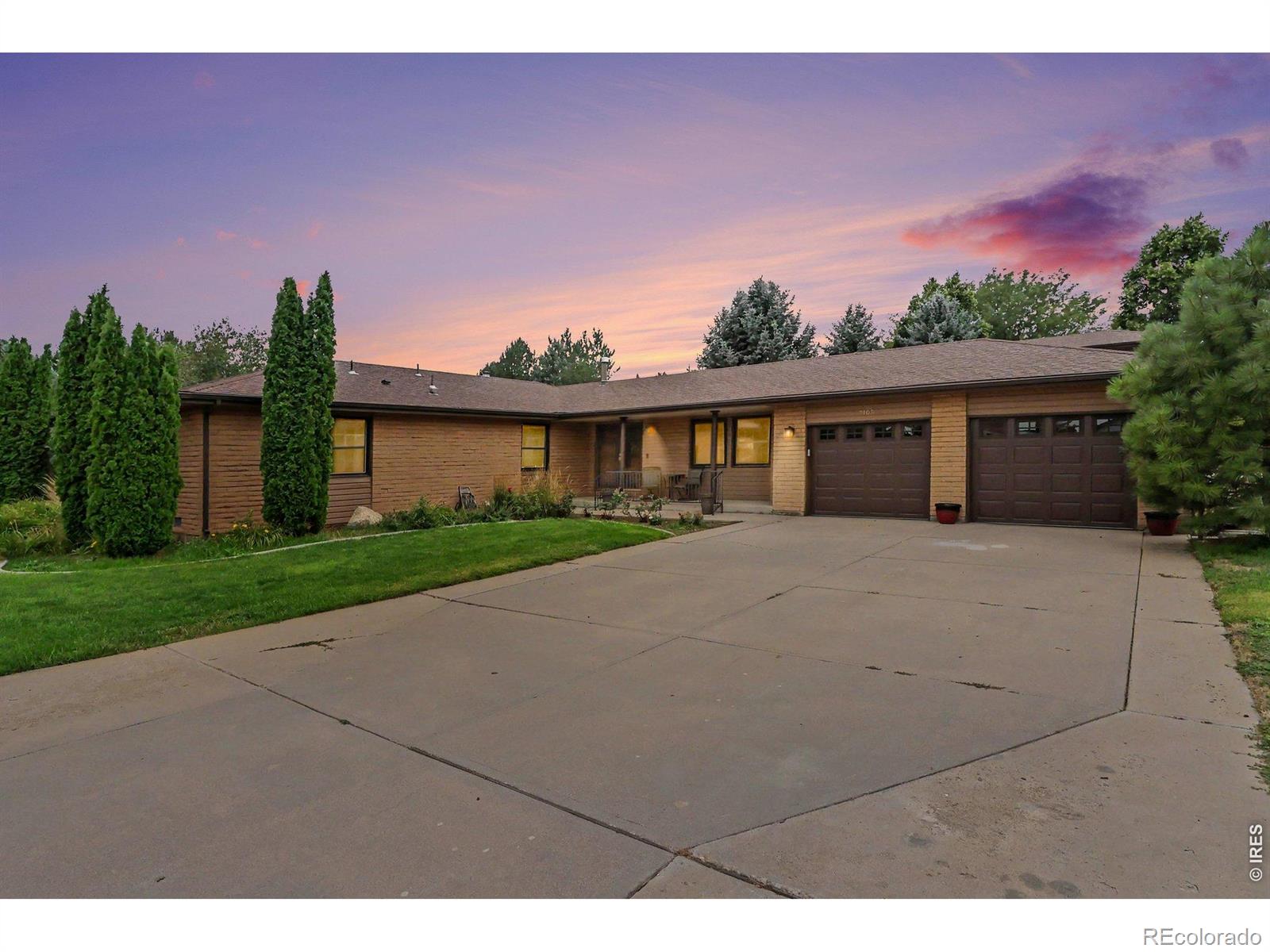 3105 Grand View Drive — photo