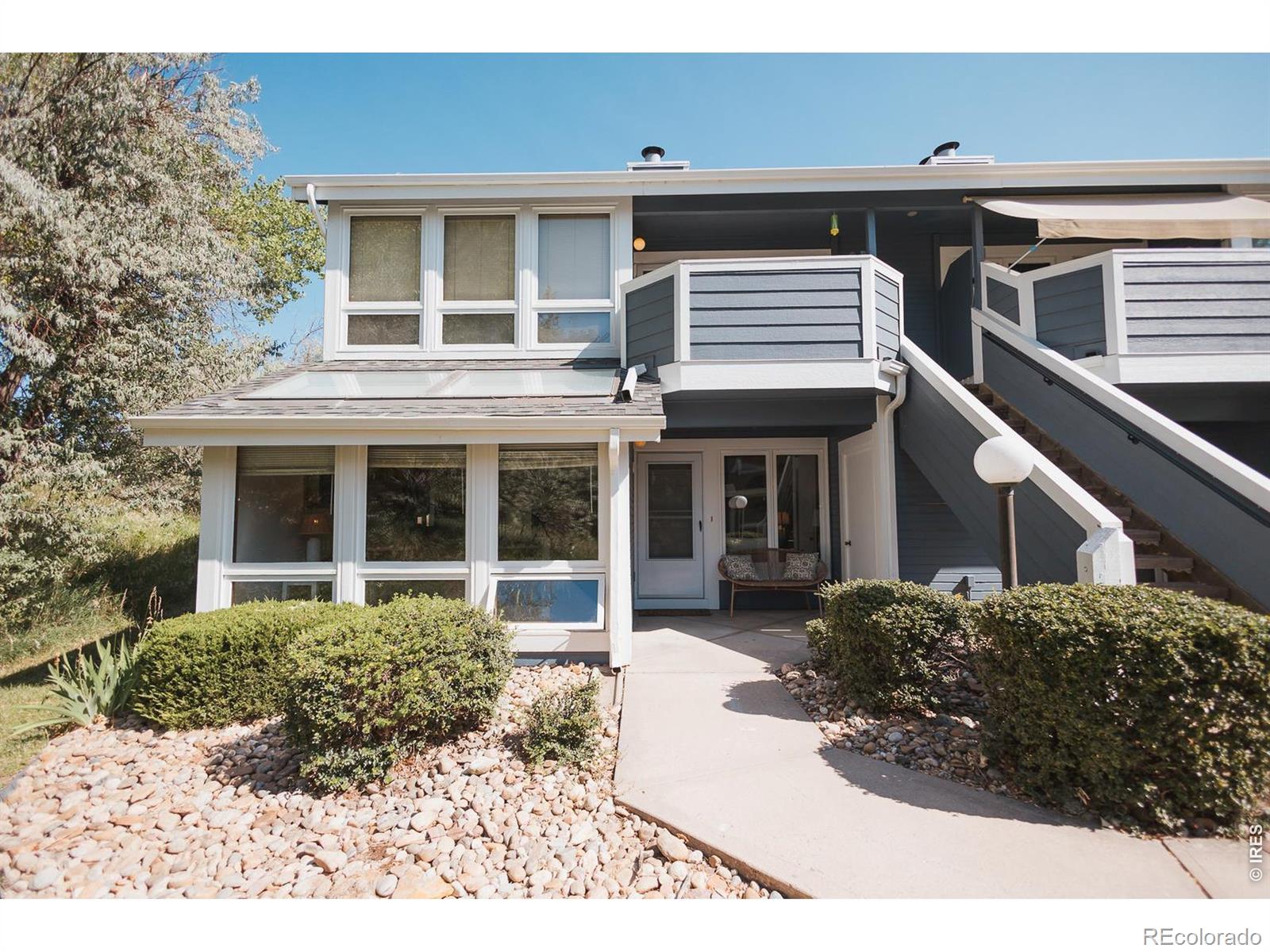3737 Landings Drive 11 — photo