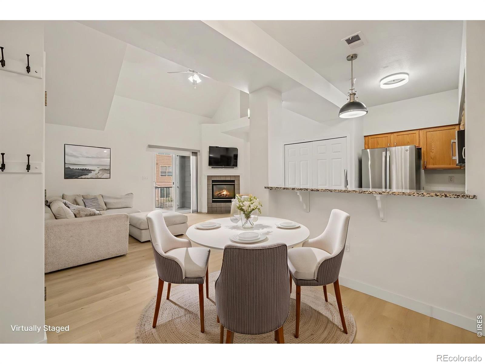 4245 Boardwalk Drive 4 — photo