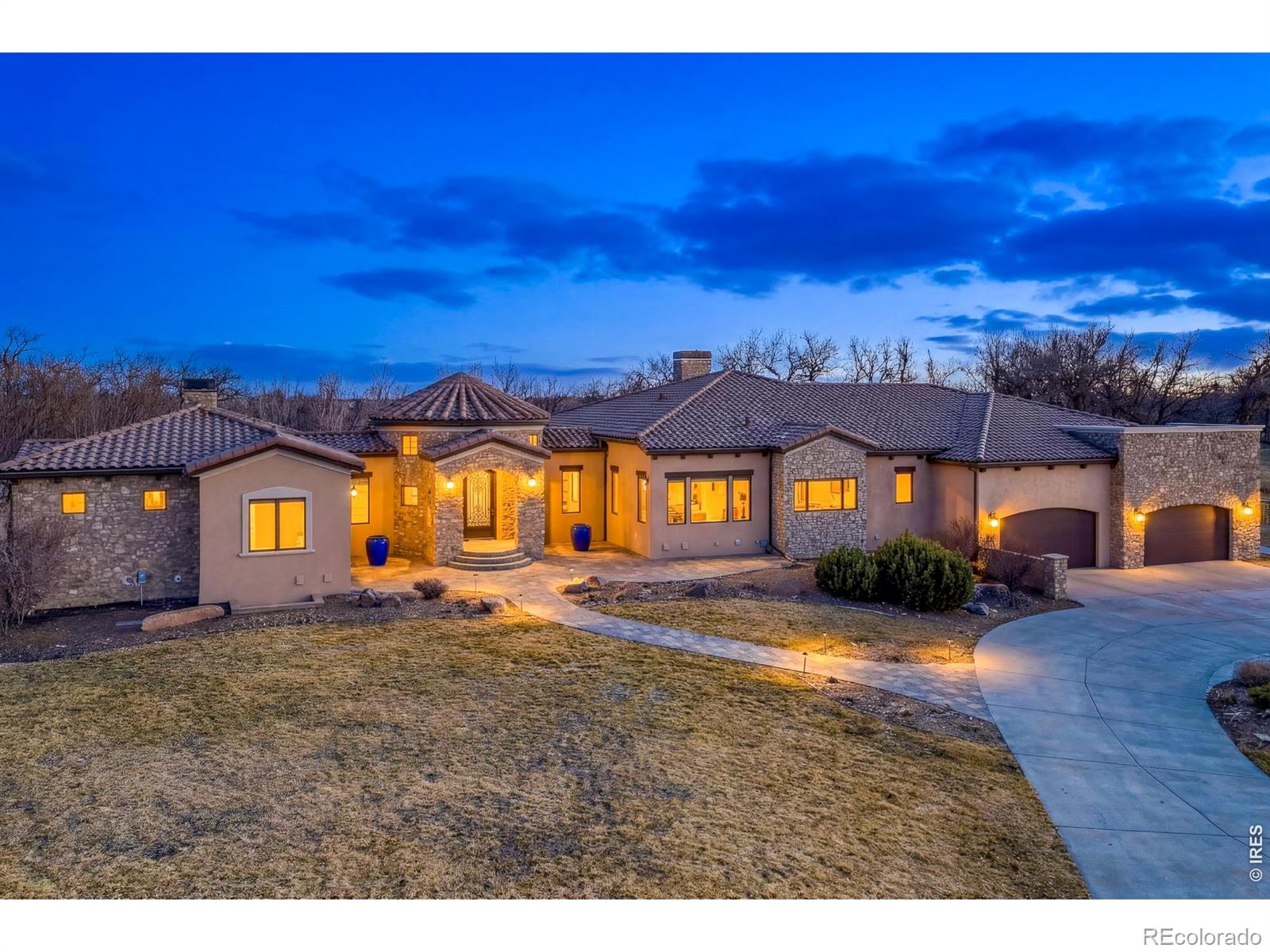 2102 Shoreside Drive — photo