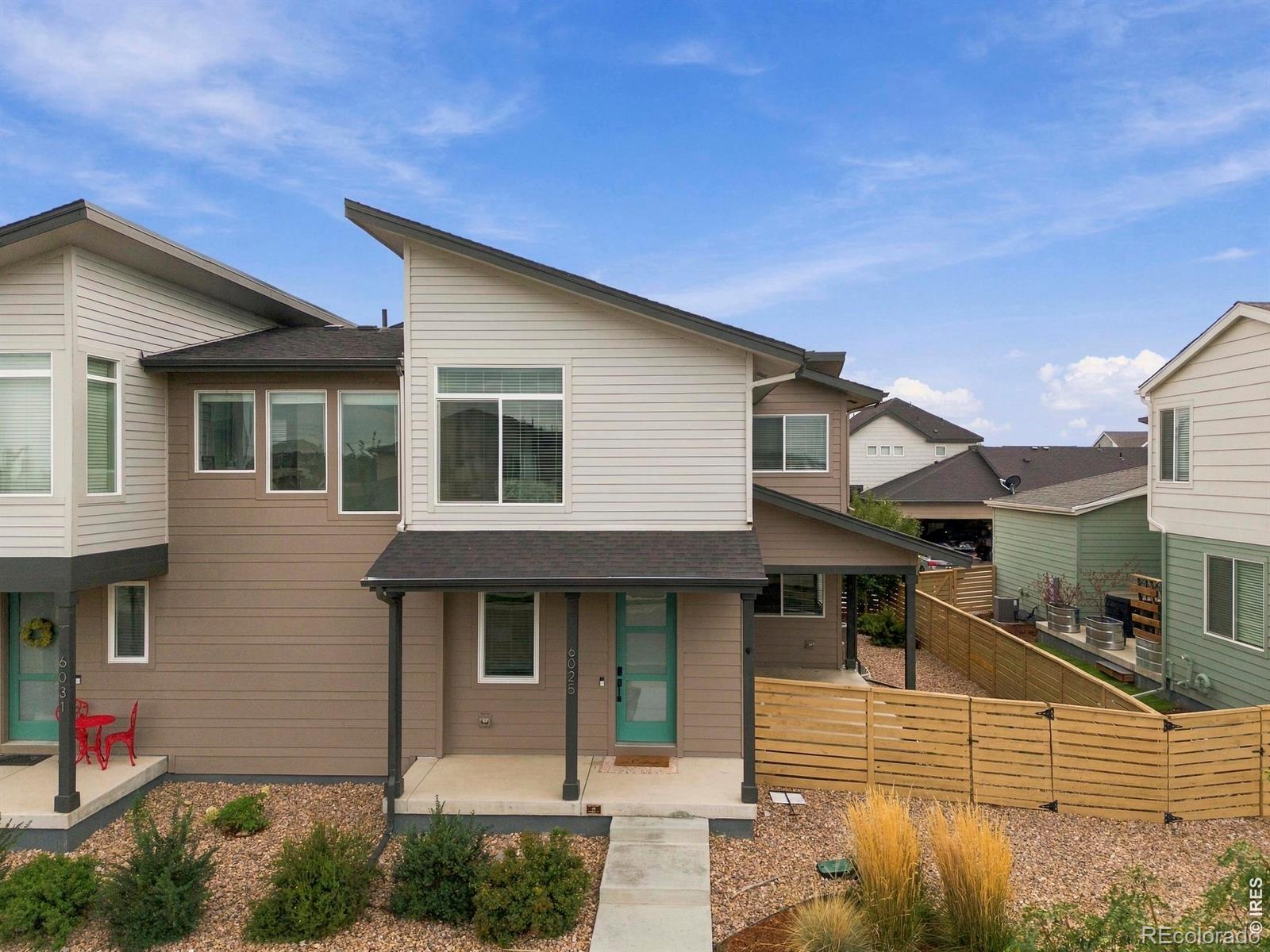6025 Denys Drive — photo