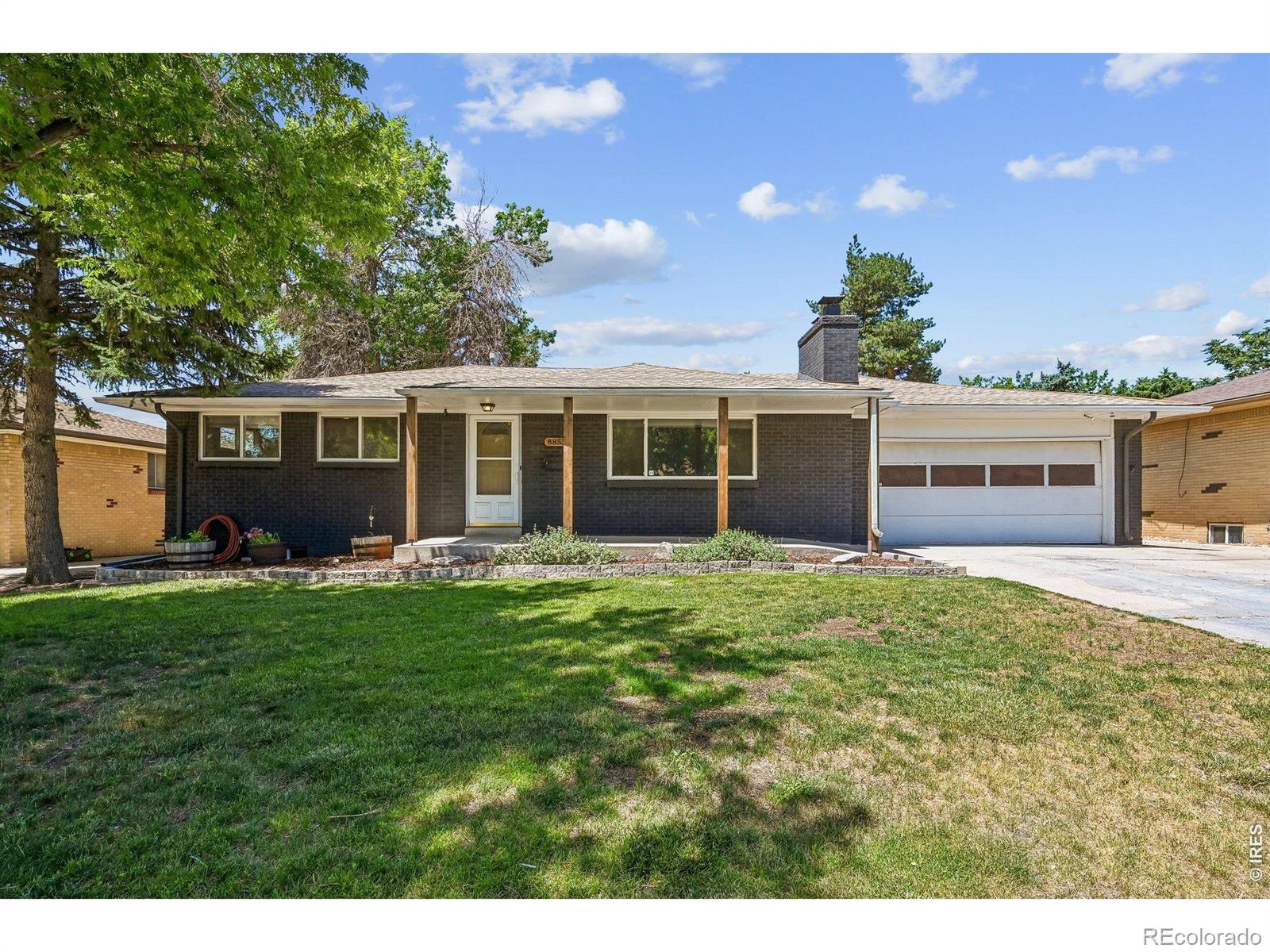 8853 Princeton Street — photo