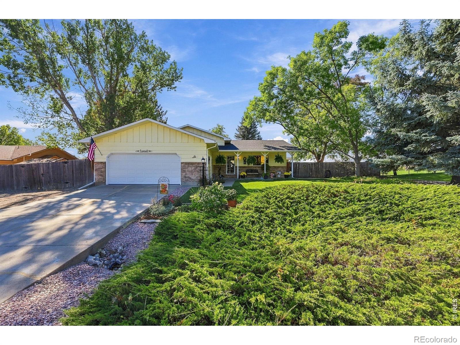 1800 Rolling View Drive — photo