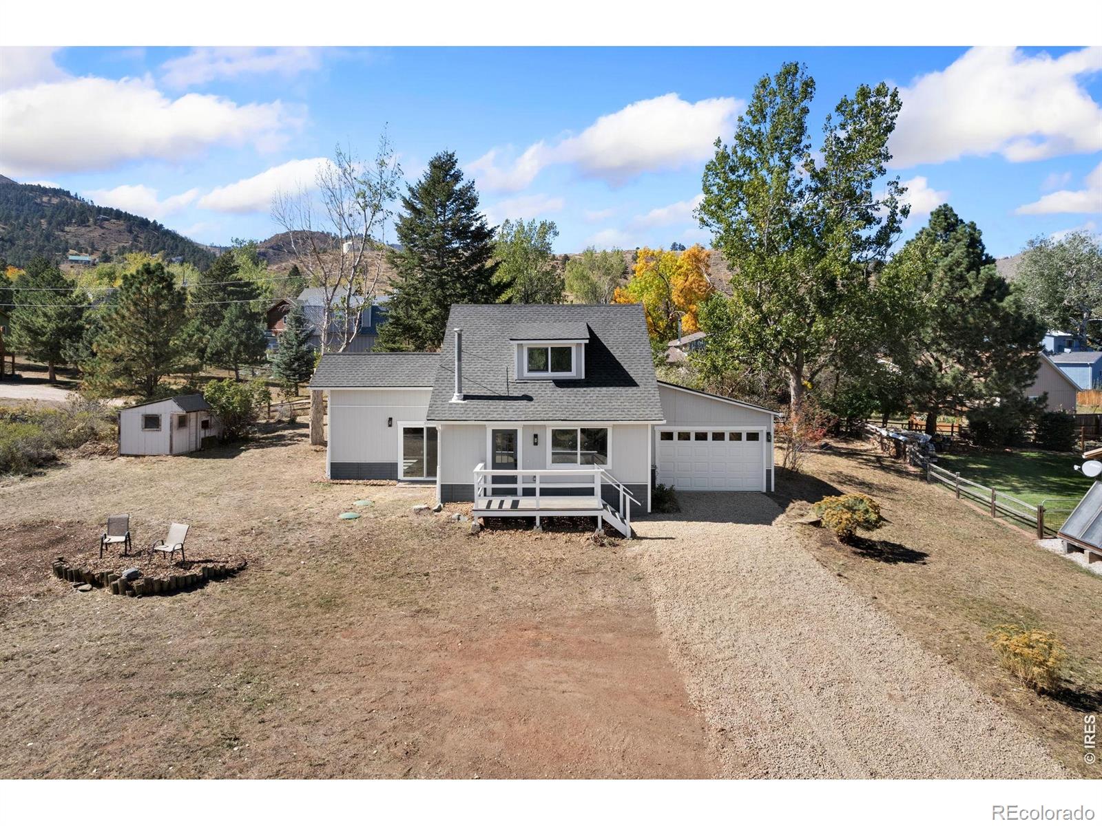 817 Redwood Court — photo