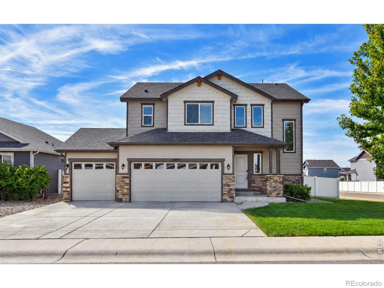 6001 Clarence Drive — photo