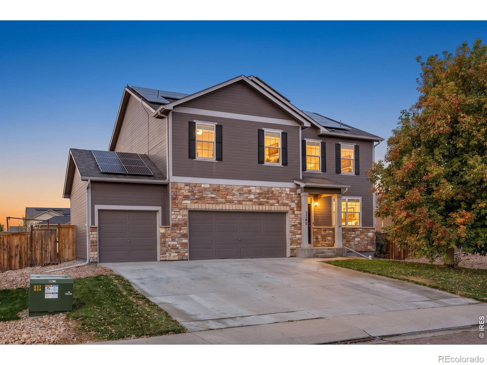 3746 Torch Lily Street — photo