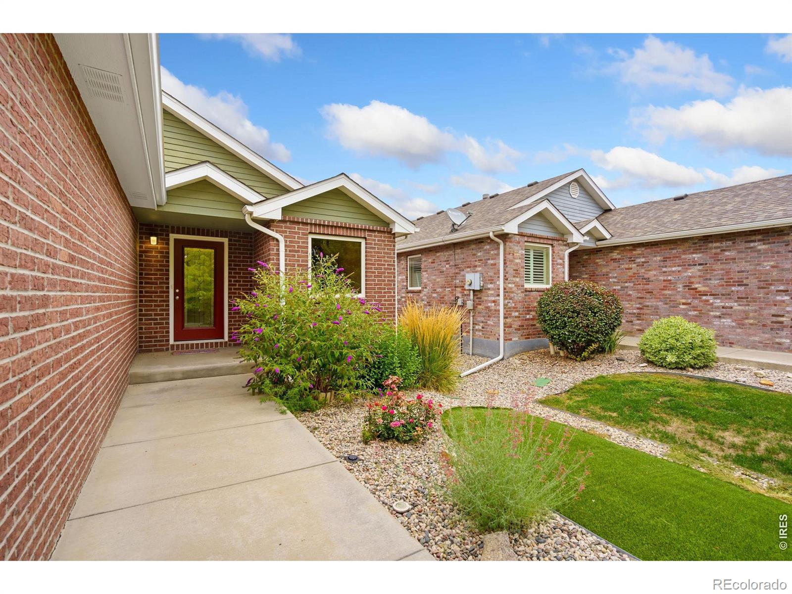 2108 Friar Tuck Court — photo