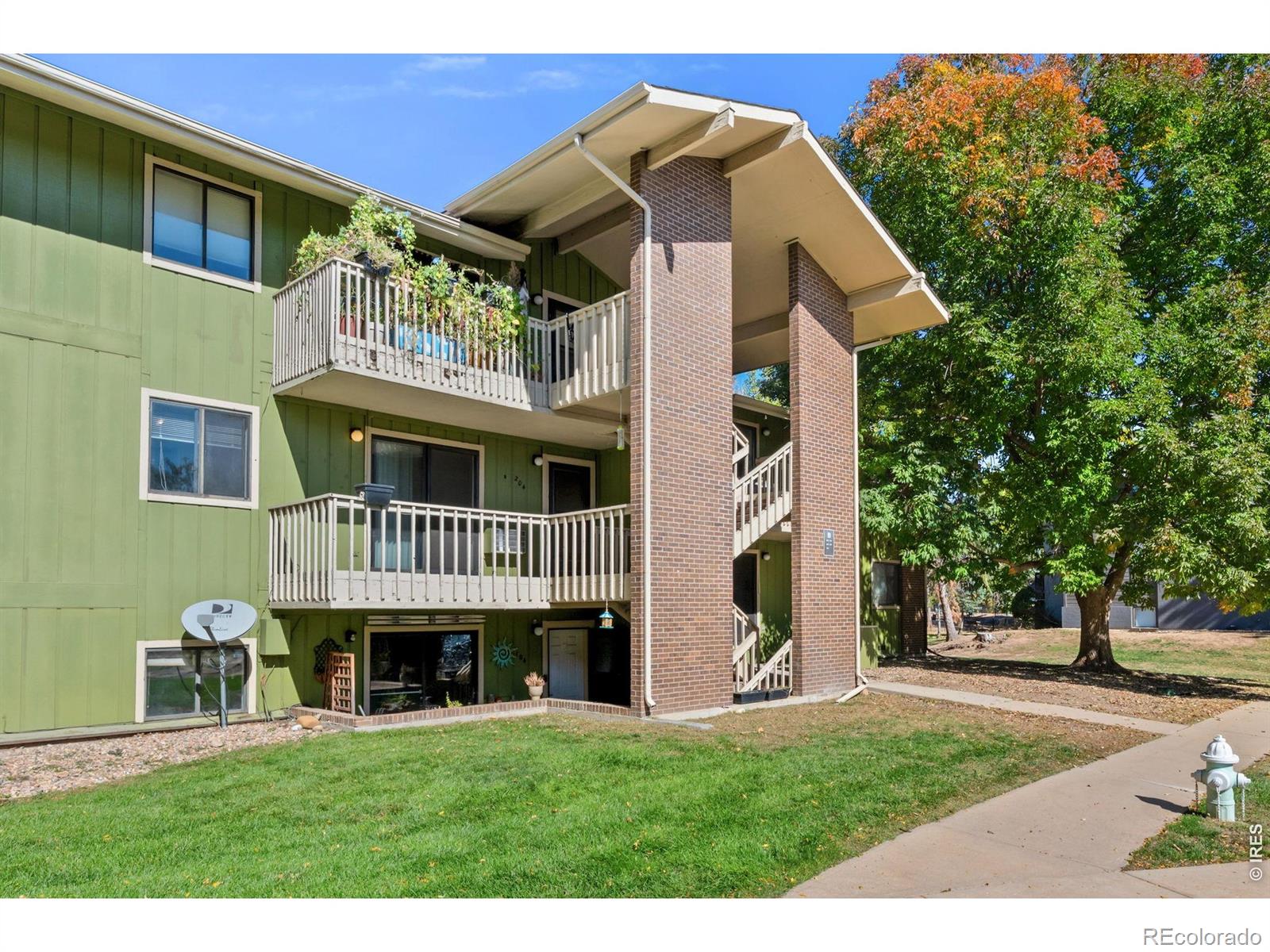 2800 Kalmia Avenue Unit B204 — photo