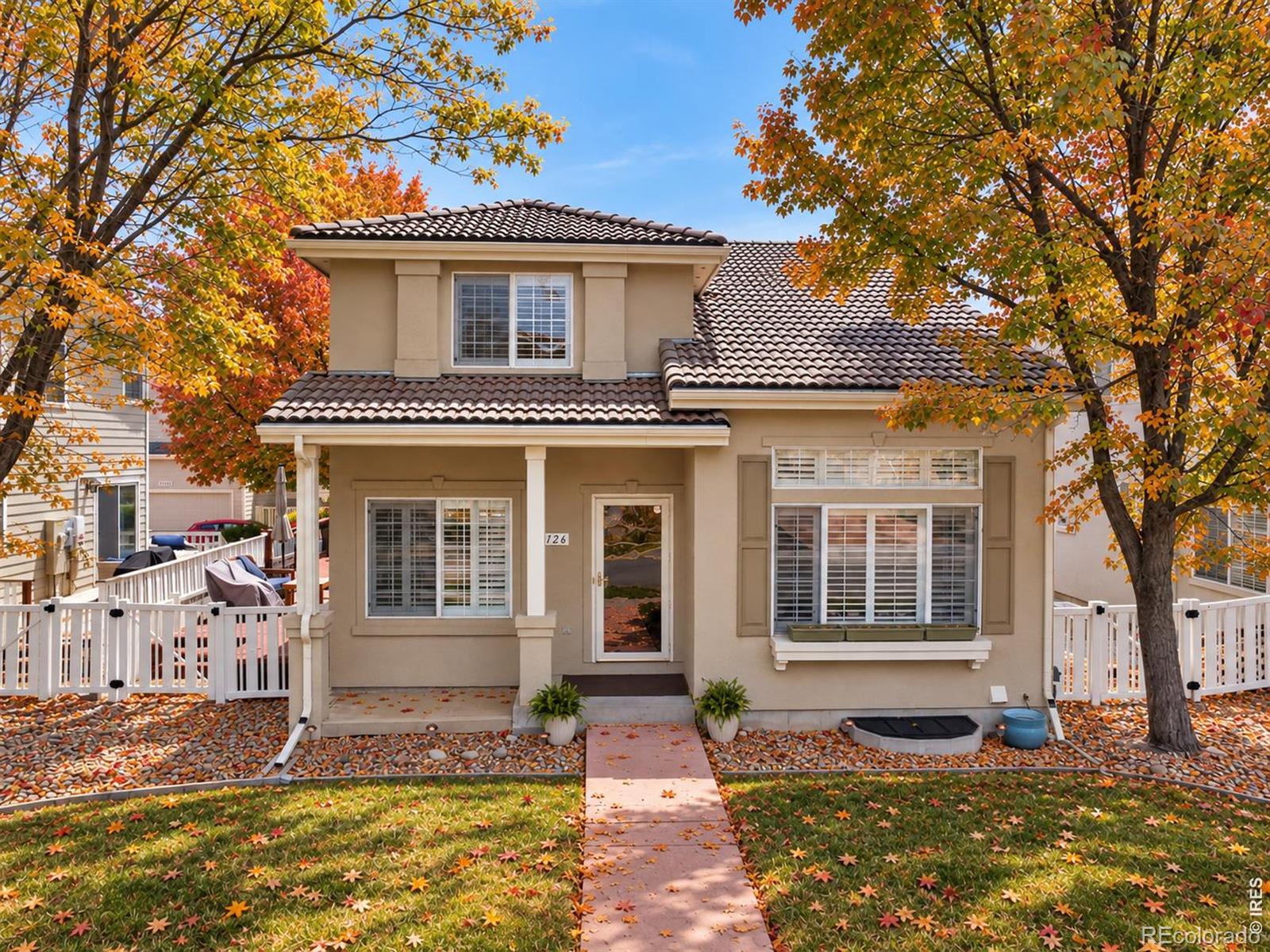 5126 Pasadena Way — photo