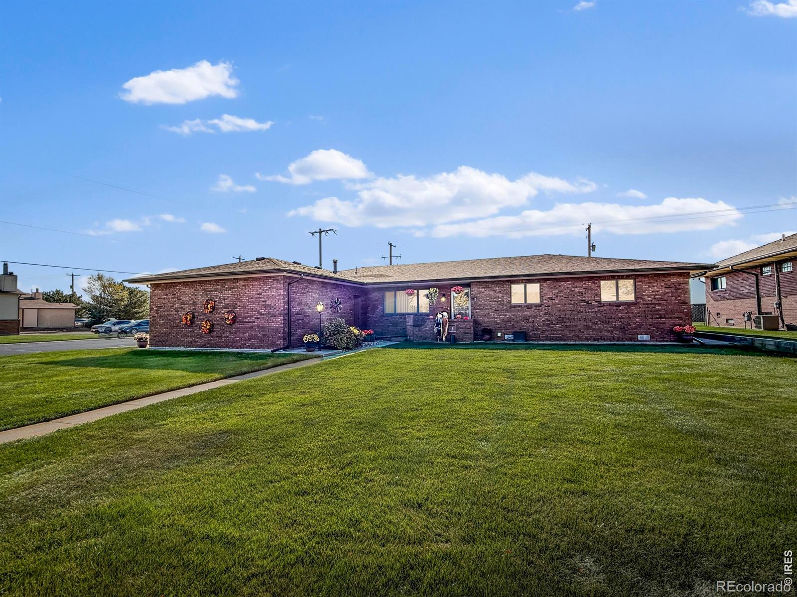 903 Holly Drive — photo