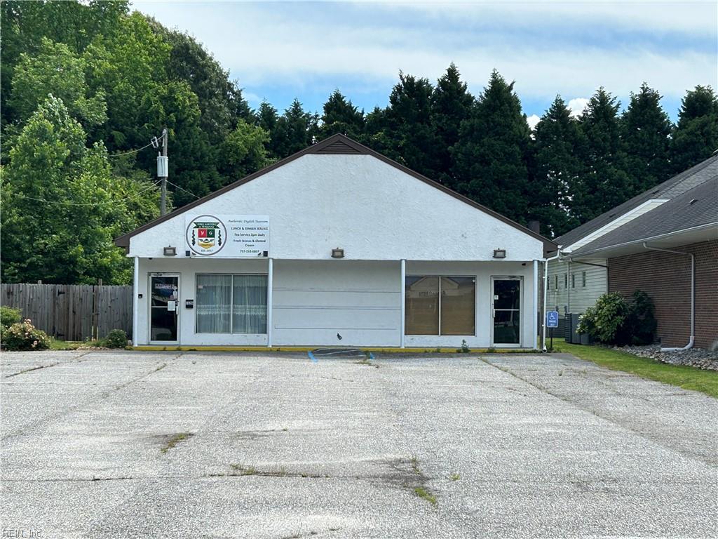1126 George Washington Mem Hwy — photo