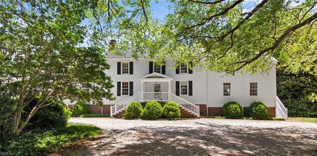 5523 White Hall Rd — photo