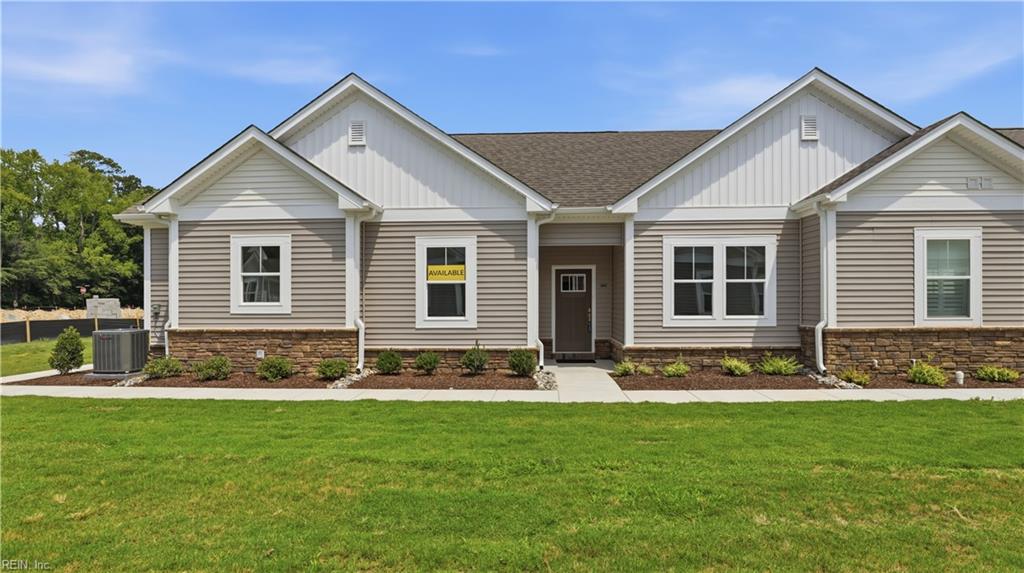 1301 Regal Rd D — photo