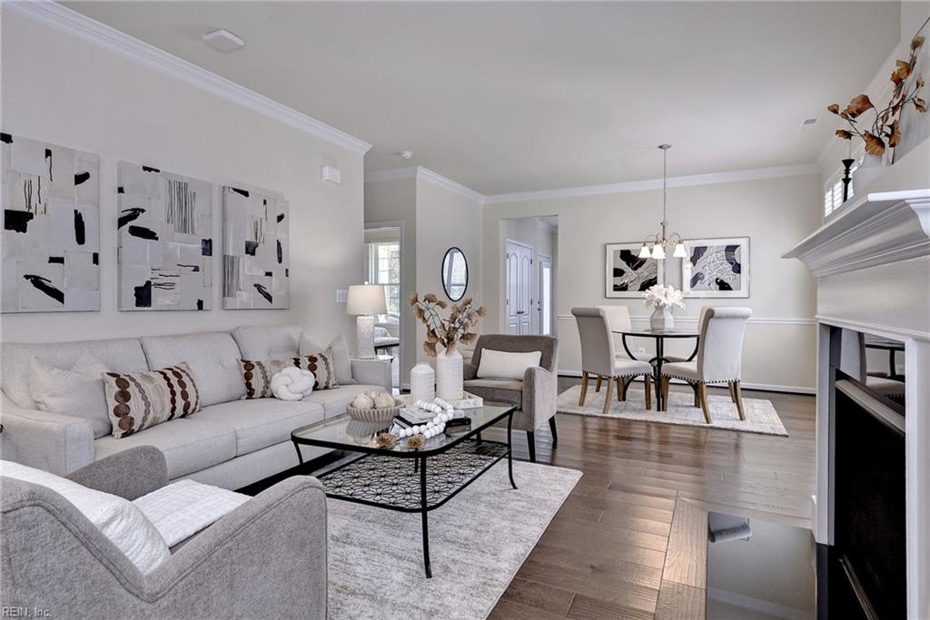 4381 Harrington Cmns — photo