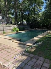 7 White Oak Trl — photo
