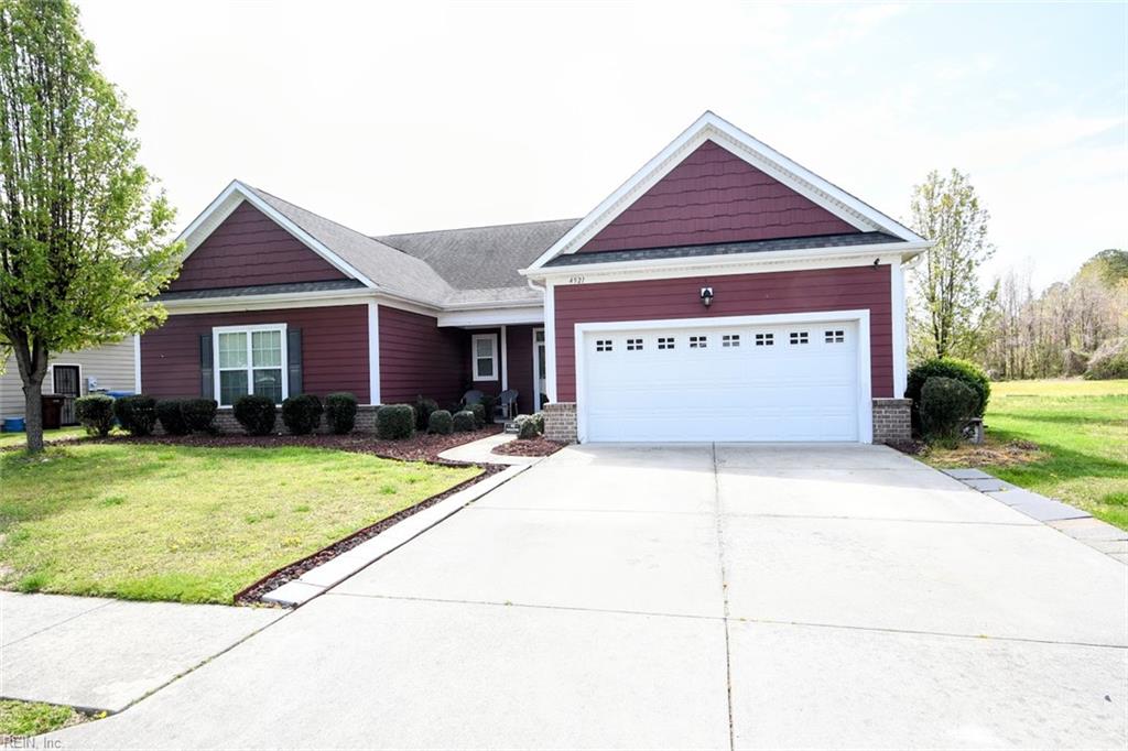 4521 Moonlight Way — photo