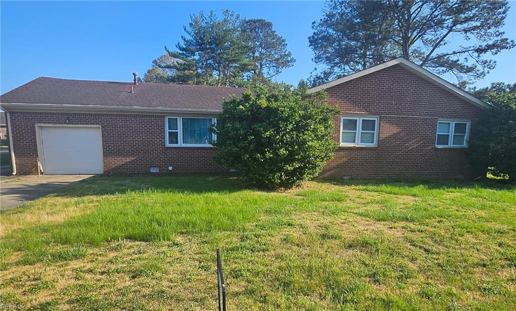 305 Providence Rd — photo