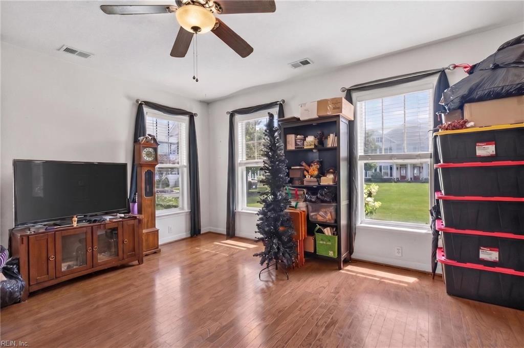 523 Nesbit Dr 101 — photo