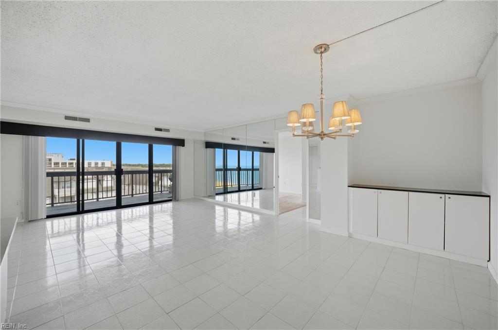2830 Shore Dr 801 — photo