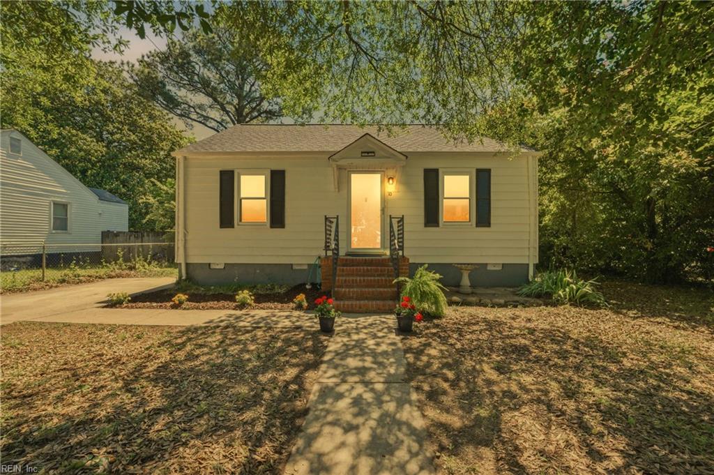 10 Brentwood Dr — photo