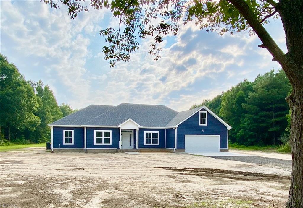 2105 Holland Corner Rd — photo