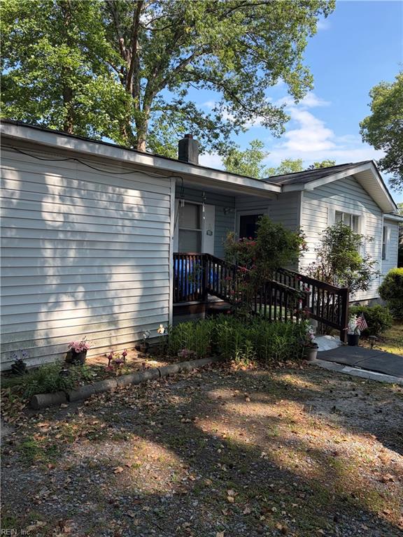 1506 Winter Rd — photo