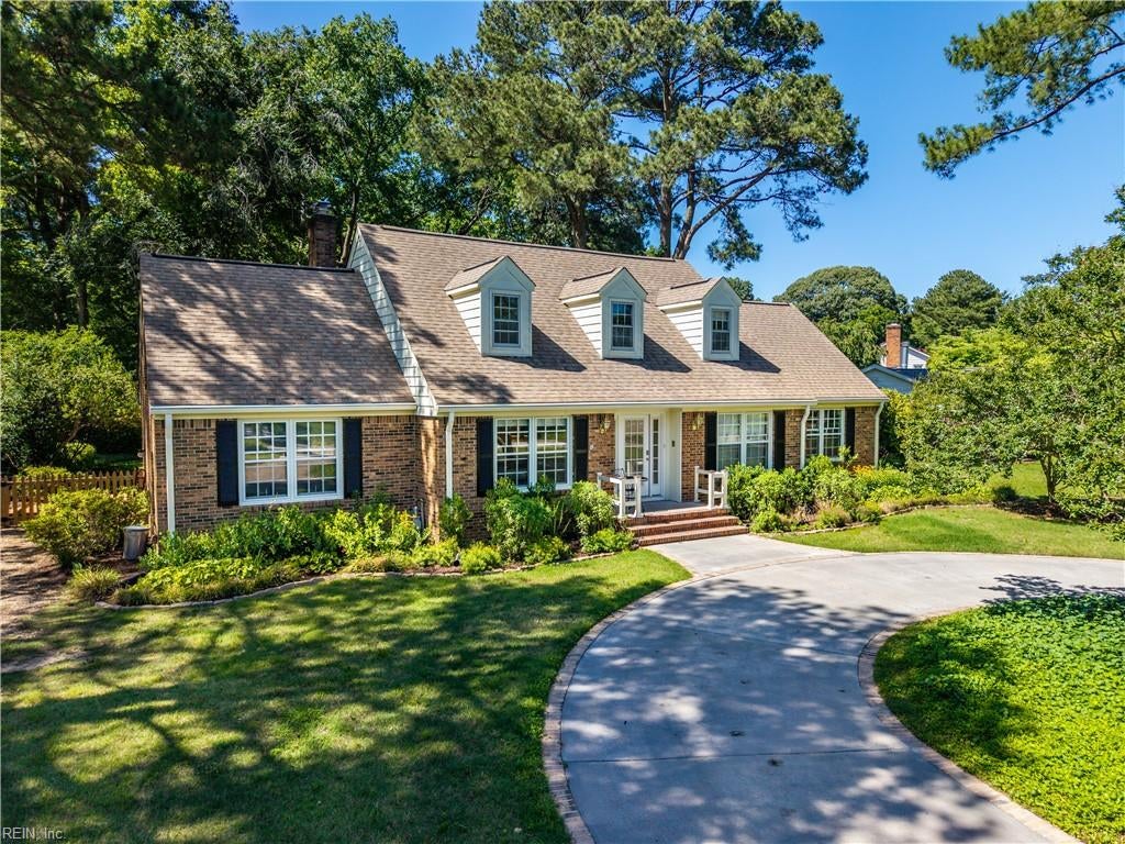 1137 Revere Point Rd — photo