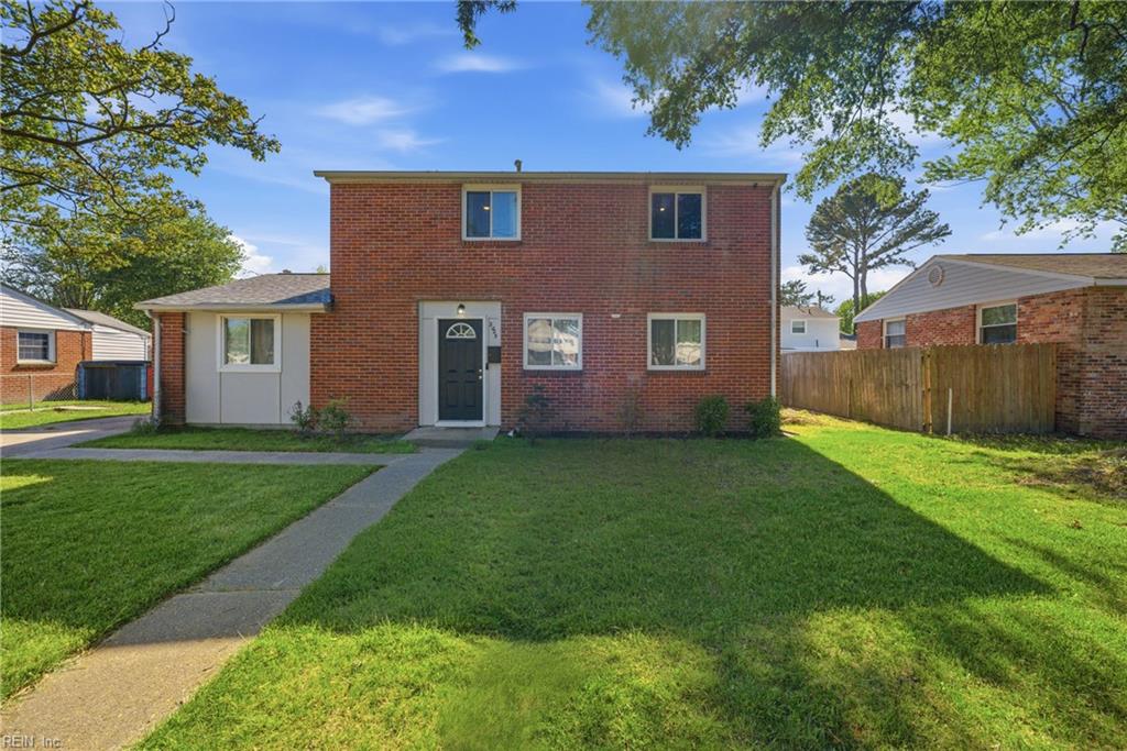 2025 Nickerson Blvd — photo