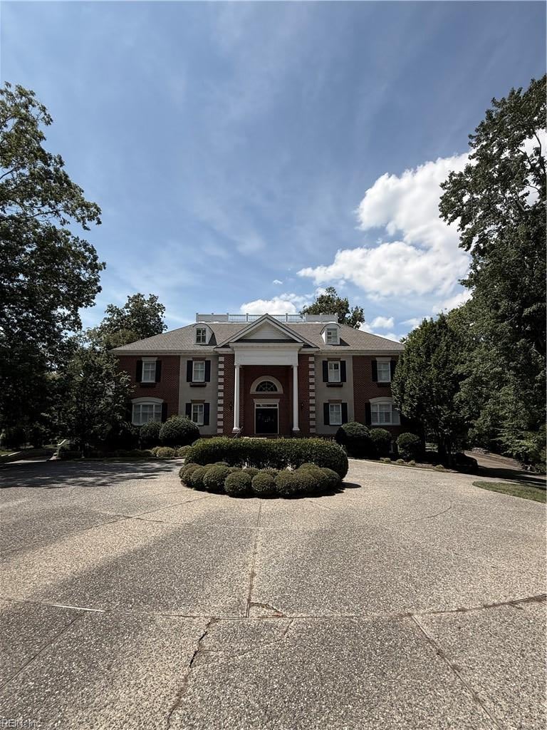 161 John Browning — photo