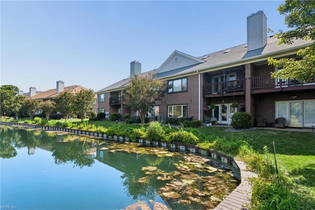 208 Genoa Dr 17 — photo