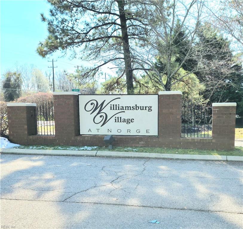 704 Rustads Cir — photo