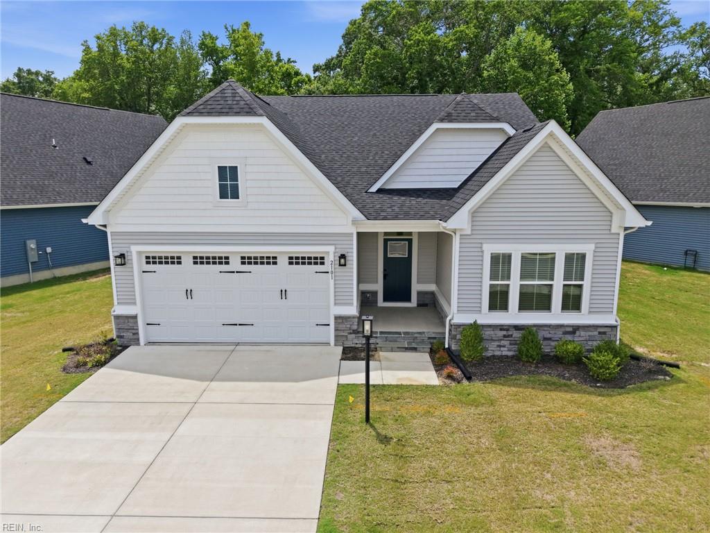 2101 Mainsail Dr — photo