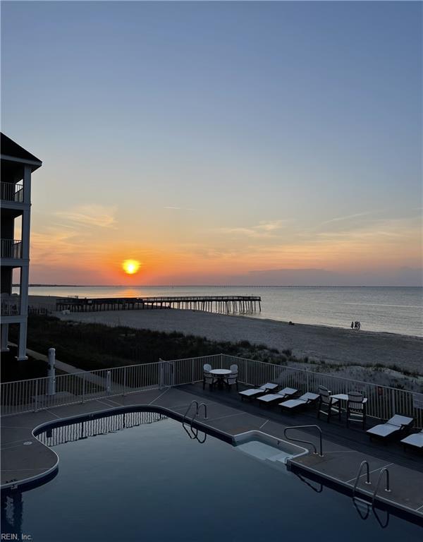 2420 Ocean Shore Cres 201 — photo