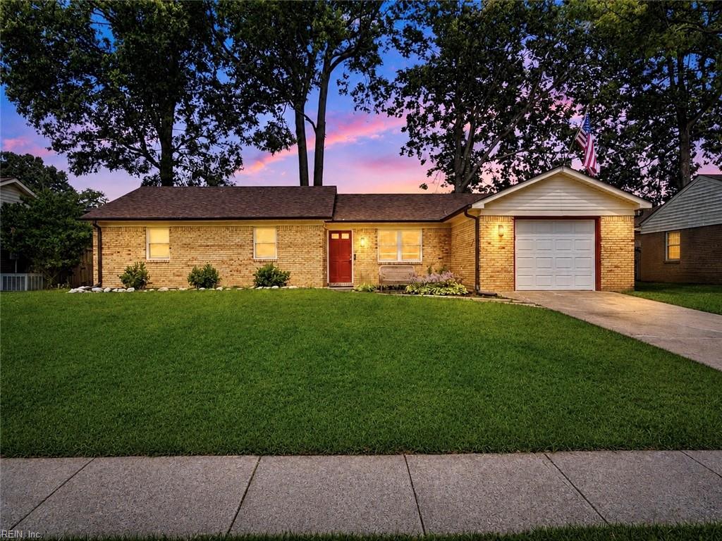 5440 Macqueen Dr — photo