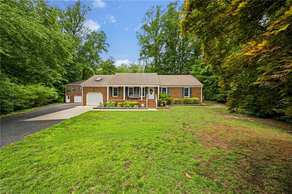 1345 Oak Ridge Dr — photo
