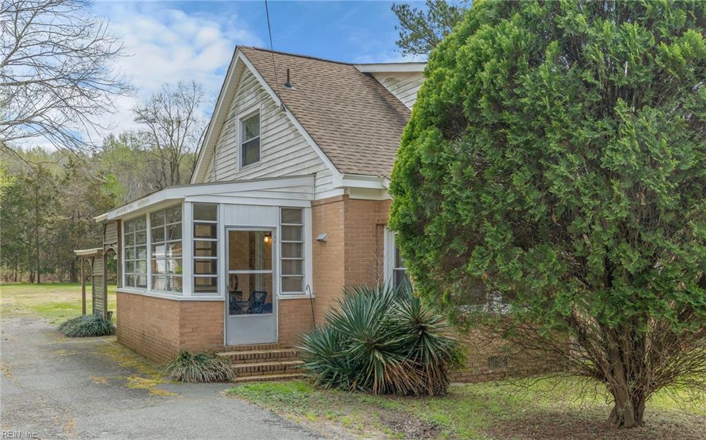 317 George Washington Hwy S — photo