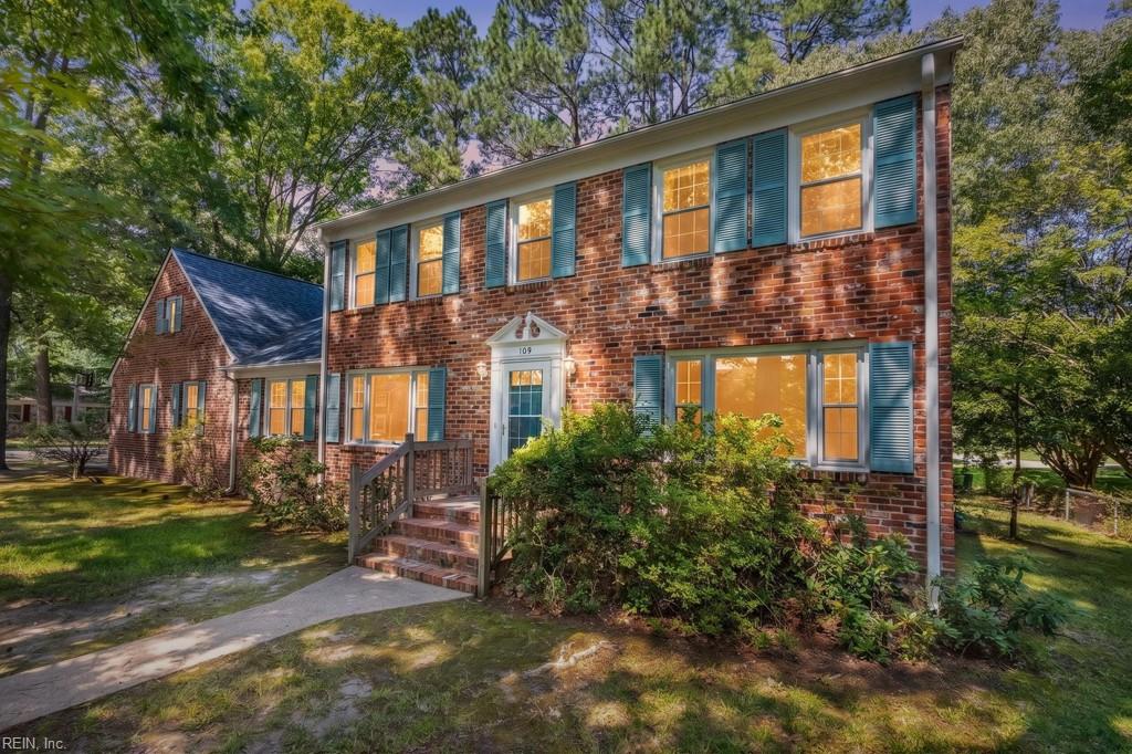 109 Rowe Dr — photo