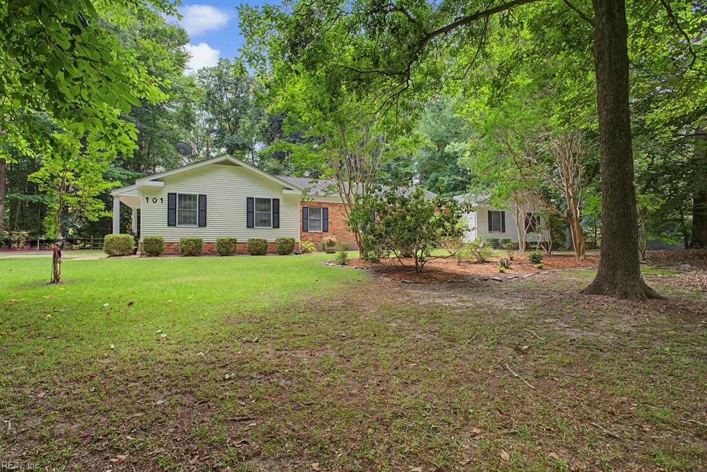 101 Greenwood Dr — photo