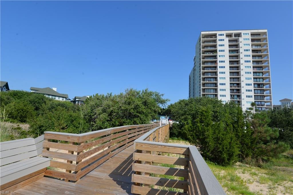 3288 Page Ave 1004 — photo