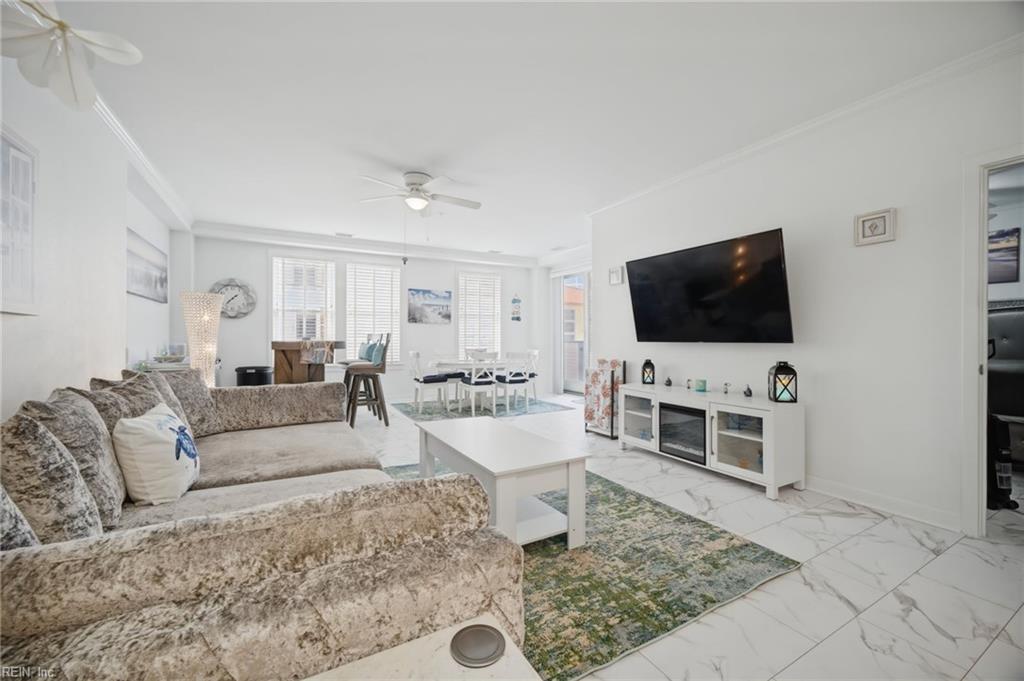 3738 Sandpiper Rd 122B — photo