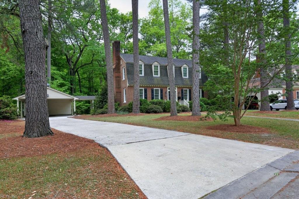 1103 Pine Valley Dr — photo